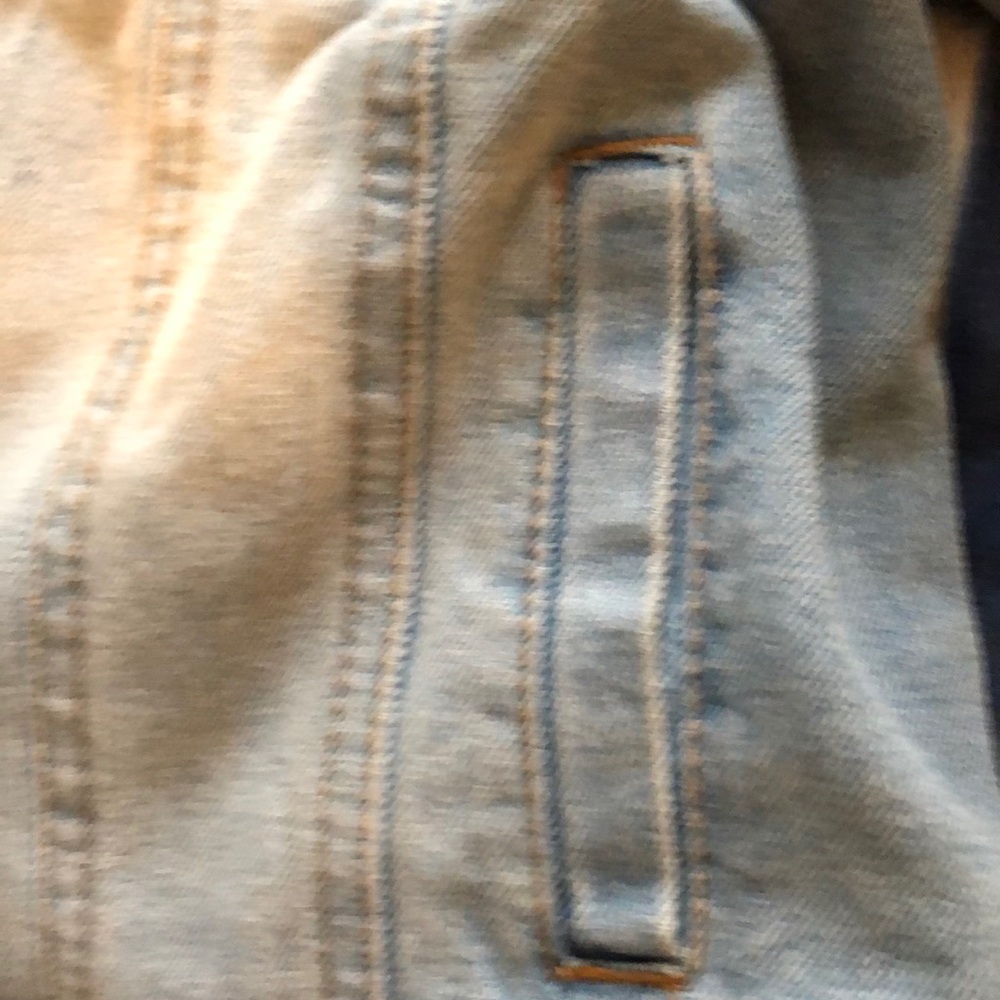 Jean jacket - Picture 3 of 6
